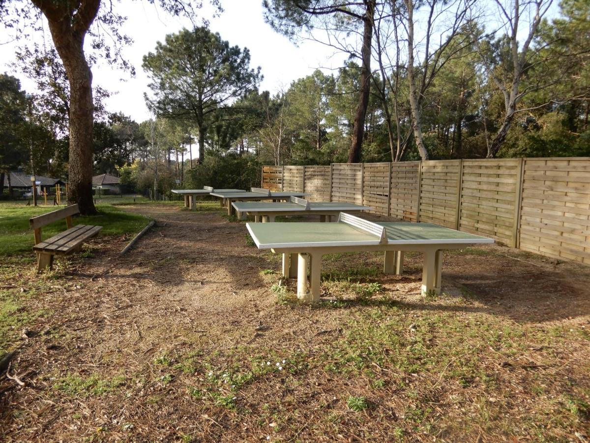 Appartement Au Domaine Du Golf Dans Residence De Vacance Moliets-et-Maa Exteriör bild