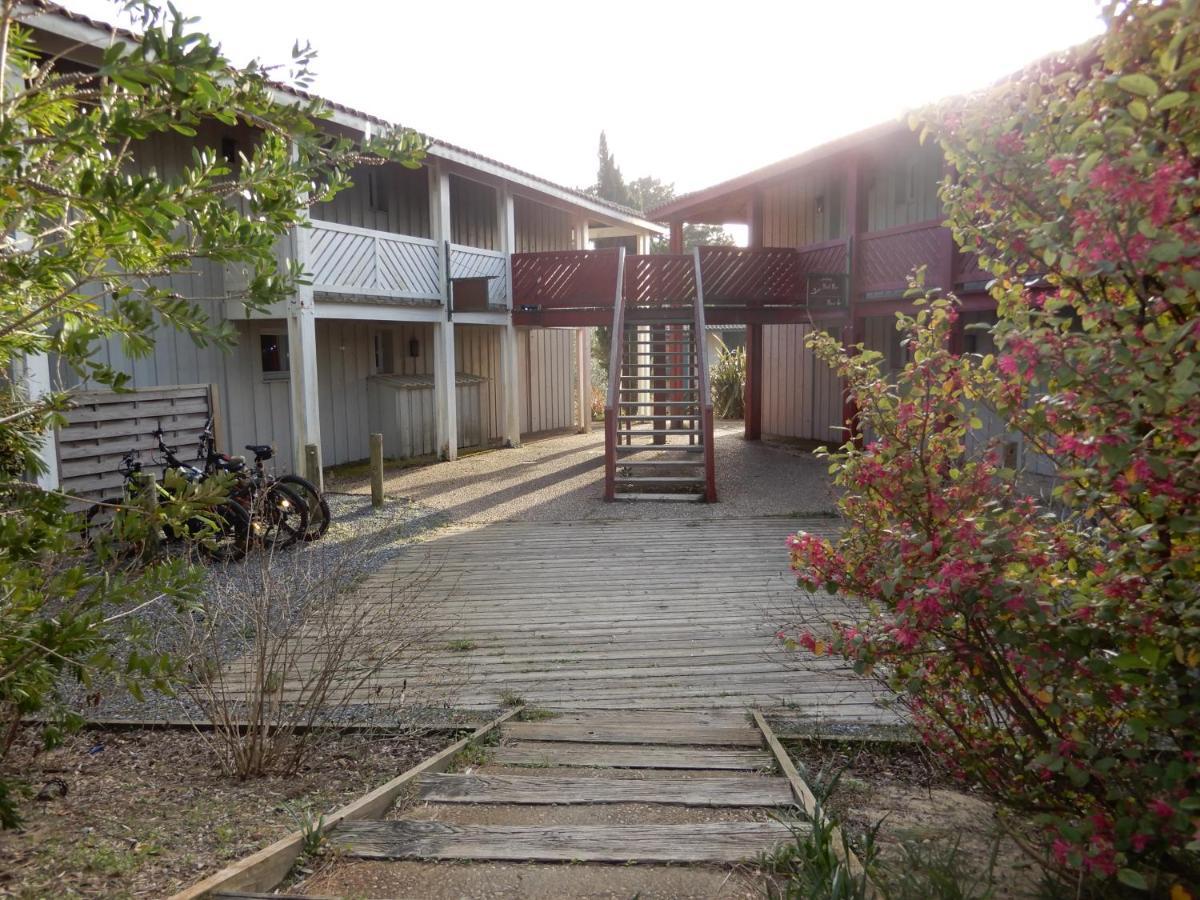 Appartement Au Domaine Du Golf Dans Residence De Vacance Moliets-et-Maa Exteriör bild
